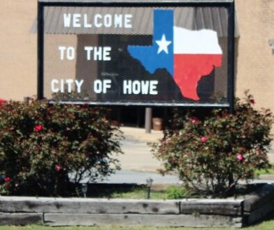 Welcome to Howe Texas roadside welcome sign